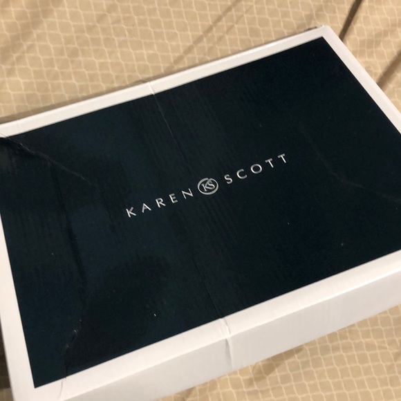 Shoes - Picture 2 of 3